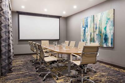 وینگات بای ویندهام آیردری