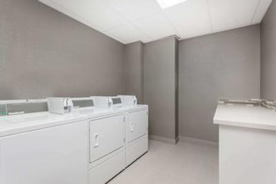 وینگات بای ویندهام آیردری