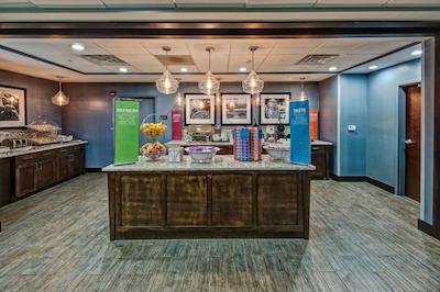 هامپتون این سومرویل