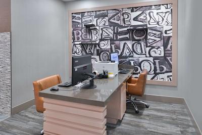 هامپتون این اند سویتز آلتونا-دز موینز