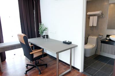 نکسوز رجنسی سویتز اند هتل