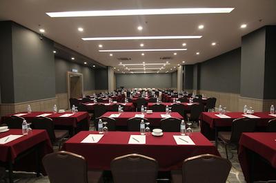 نکسوز رجنسی سویتز اند هتل