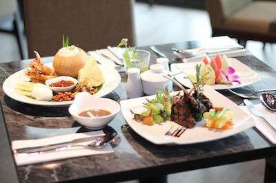 نکسوز رجنسی سویتز اند هتل