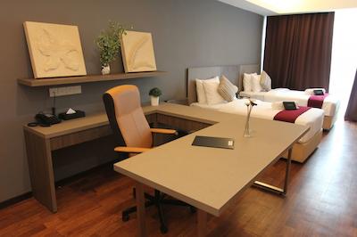 نکسوز رجنسی سویتز اند هتل