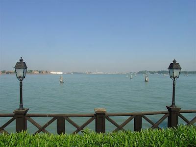 ویلا لاگونا