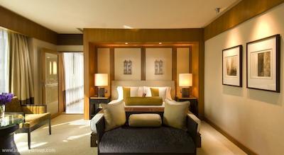 کنراد بانکوک