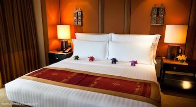 کنراد بانکوک