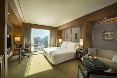 کنراد بانکوک