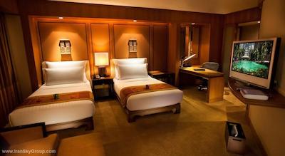 کنراد بانکوک