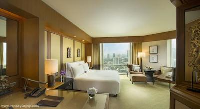 کنراد بانکوک