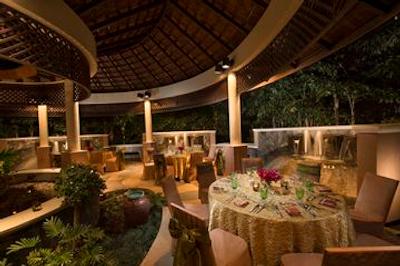 کنراد بانکوک