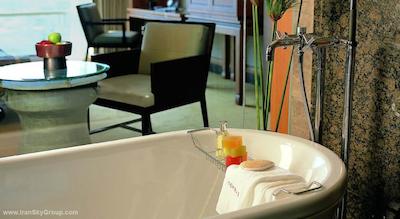 کنراد بانکوک