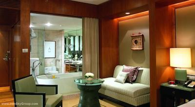 کنراد بانکوک