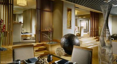 کنراد بانکوک