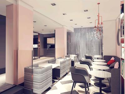 مرکور پاریز پیگال ساکر کور