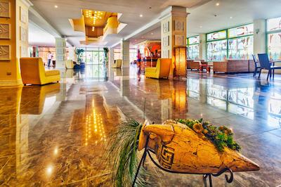 داز کلوب هتل ساننی بیچ