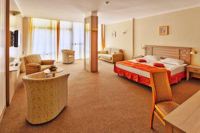 داز کلوب هتل ساننی بیچ