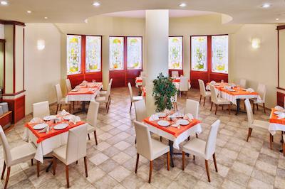 داز کلوب هتل ساننی بیچ