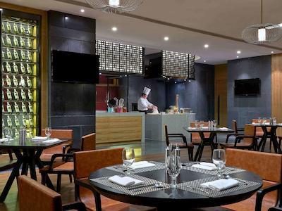 پولمان شنیانگ اُرینتال جینزا