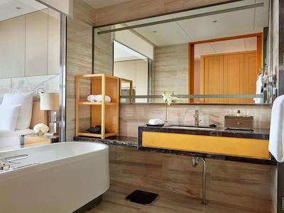 پولمان شنیانگ اُرینتال جینزا