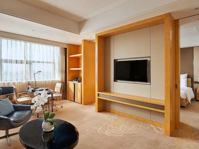 پولمان شنیانگ اُرینتال جینزا