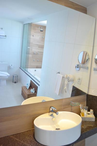 ماتیز اُسیز کابو فریو هتل