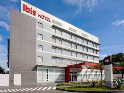 ایبیز ماناوز ارپرتو