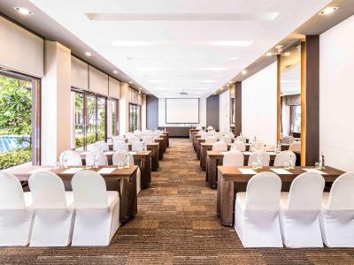 آیبیس بانکوک ریورساید