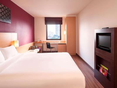 آیبیس بانکوک ریورساید