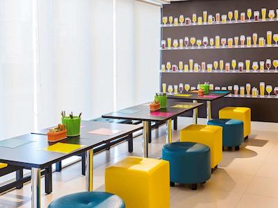 ایبیز استیلز ریبیراو پرتو