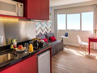 اپاردتل اداجیو جوندیا شپینگ