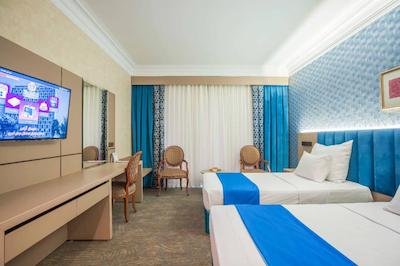 هتل پارسیان استقلال