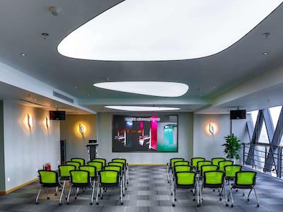 ایبیز استیلز نانتونگ ووزهو اینتل پلازا