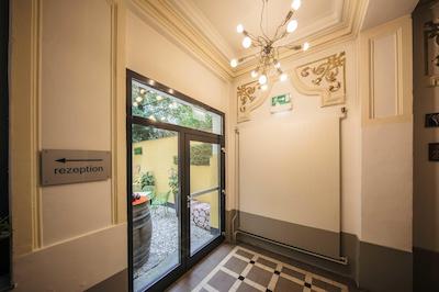 راداوز وین اند دیزاین