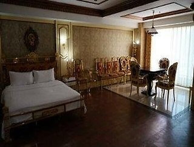 سوپر 8 هتل شنیانگ تیان یینگ