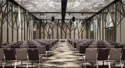 کراون پلازا چانگی ایرپورت