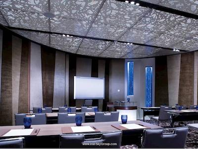 کراون پلازا چانگی ایرپورت