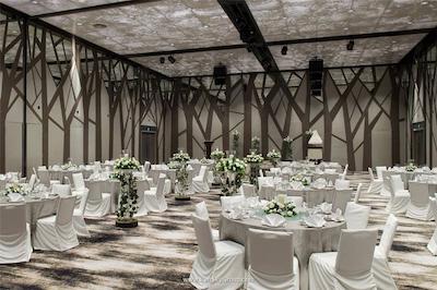 کراون پلازا چانگی ایرپورت