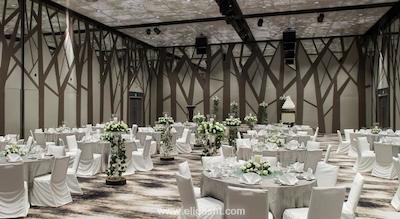 کراون پلازا چانگی ایرپورت