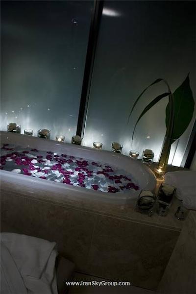 کراون پلازا چانگی ایرپورت