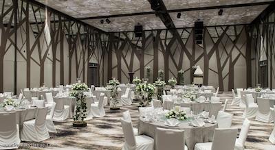 کراون پلازا چانگی ایرپورت