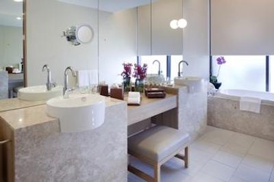 کراون پلازا چانگی ایرپورت