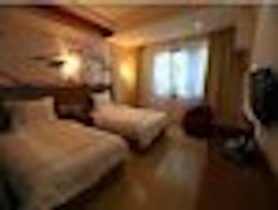 سوپر 8 چنگدو دو فو داچد کتاج چنگون گراد سپاریشن