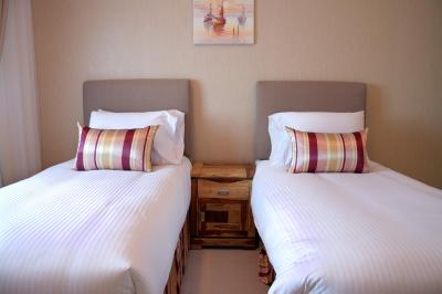 اوان تور هتل اپارتمنتز