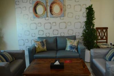 اوان تور هتل اپارتمنتز