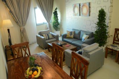 اوان تور هتل اپارتمنتز