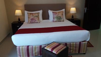 اوان تور هتل اپارتمنتز