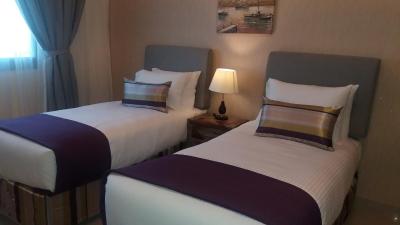 اوان تور هتل اپارتمنتز