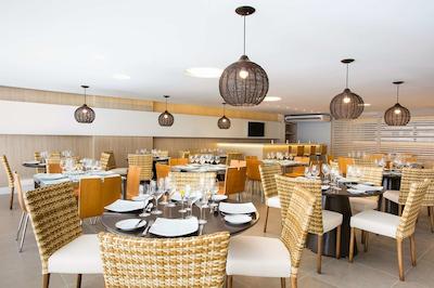 بست وسترن پلاس ایکارای دیزاین هتل