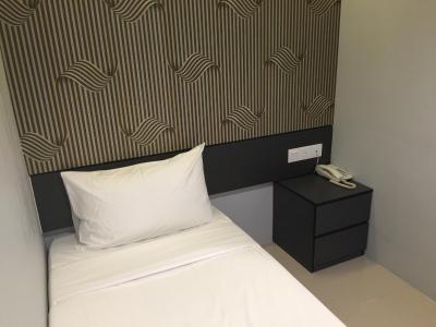 بست ویو هتل کلانا جایا